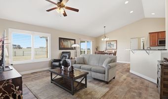19229 Chuck Wagon Cir, Belle Fourche, SD 57717
