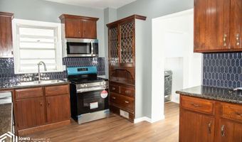 219 A Ave W, Albia, IA 52531