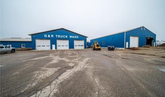 501 11th St NE, Austin, MN 55912