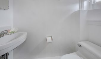 1356 27TH St NW, Washington, DC 20007
