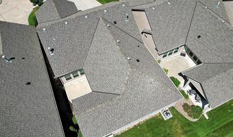 4768 N Prestwick Ave, Bel Aire, KS 67226