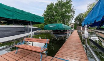 3154 Waucheeta Trl, Madison, WI 53711