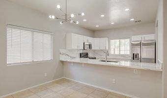 2043 N Holguin Way, Chandler, AZ 85225