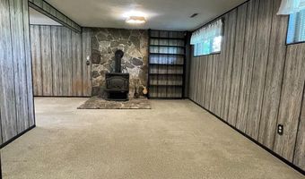 903 W Harmony Dr, Blackfoot, ID 83221
