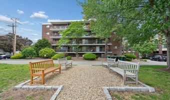 995 Massachusetts Ave 102, Arlington, MA 02476
