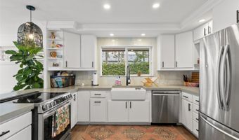 321 Kealahou Pl, Kailua, HI 96734