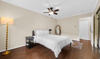 5611 FRANCONIA Rd 103, Alexandria, VA 22310