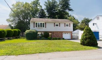 25 S Valley Rd, Bayonne, NJ 07035