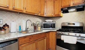 4505 ROMLON St #204, Beltsville, MD 20705