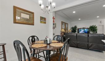 6354 CAMINO Dr, Apollo Beach, FL 33572