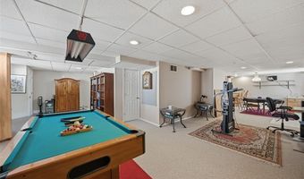 1900 Old Hickory Ct, Arnold, MO 63010