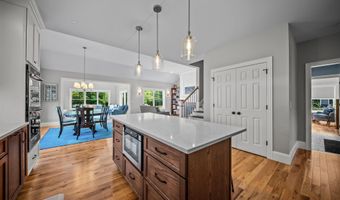 71 Signature Dr, Barrington, NH 03825