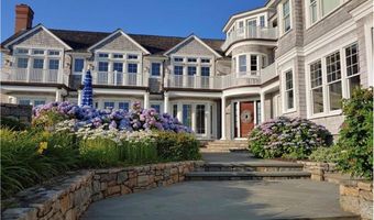 41 Castle Hill Ave, Newport, RI 02840