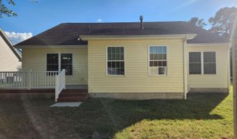 404 SUMMIT Dr, Blades, DE 19973