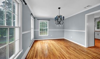2 A Aspen Way, Danbury, CT 06811