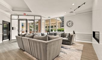 1024 N UTAH St 616, Arlington, VA 22201