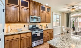 17795 SW ROBERT Ln, Beaverton, OR 97078