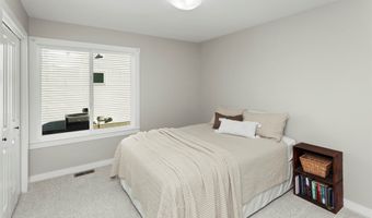 2805 20th St SW, Altoona, IA 50009