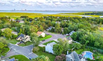 201 Creek Ct, Absecon, NJ 08201