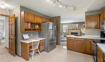 12785 Edinbrook Path, Apple Valley, MN 55124