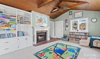 123 Westwood Rd, Asheville, NC 28804