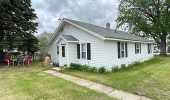 402 S Clark St, Bassett, NE 68714