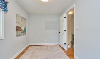 255 N BRYAN St, Arlington, VA 22201