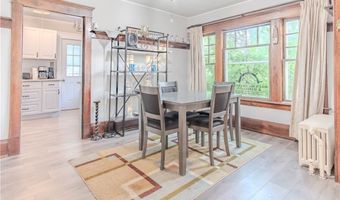 17 Crossmon St, Alexandria Bay, NY 13607
