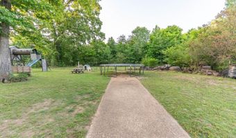 2125 Duffer Ln, Batesville, AR 72501