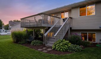 10555 56th St NE, Albertville, MN 55301