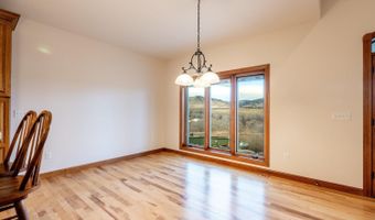 27 Hilltop Drive Dr, Buffalo, WY 82834