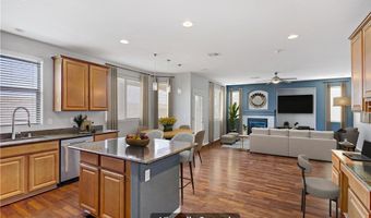 640 Finch Island Ave, Henderson, NV 89015