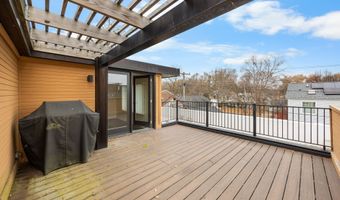 462 W Stadium Blvd, Ann Arbor, MI 48103