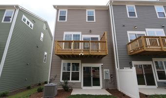 2722 Hunter Woods Dr, Apex, NC 27502