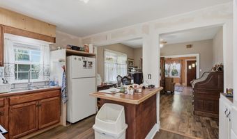 609 N 2nd St, Alpine, TX 79830