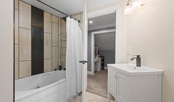 734 S Winter St, Adrian, MI 49221