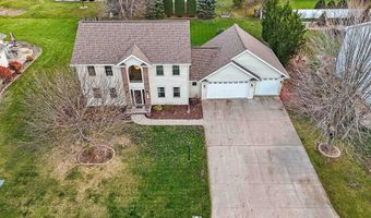 W5945 BLUE BONNET Drive, Appleton, WI 54915