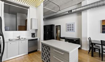 550 Seagaze Dr 9, Oceanside, CA 92054