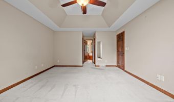 209 E TIMBERLINE Dr, Appleton, WI 54913