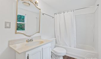 111 Rathfarnham Cir, Asheville, NC 28803