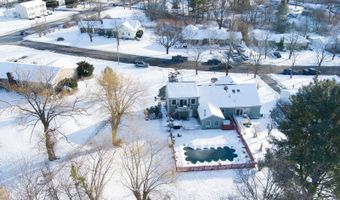 34 Lindbergh Ave, Amsterdam, NY 12010