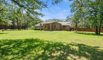 209 Circle Dr, Alvarado, TX 76009