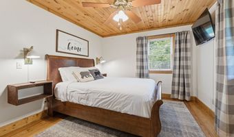 292 N Rhododendron, Almond, NC 28702