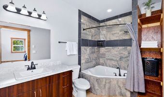 334 Hardy Loop, Bonners Ferry, ID 83805