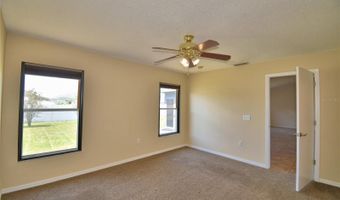 676 BERKLEY POINTE Dr, Auburndale, FL 33823