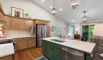 1641 Rivers Edge Ct, Adrian, MI 49221