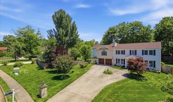 4003 KLOMAN St, Annandale, VA 22003