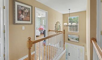 8 Avalon Ave, Barnegat, NJ 08005