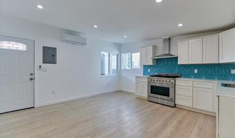 402 E 93rd St E, Los Angeles, CA 90003