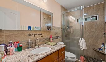 110 Aoloa Loop, Kahului, HI 96732